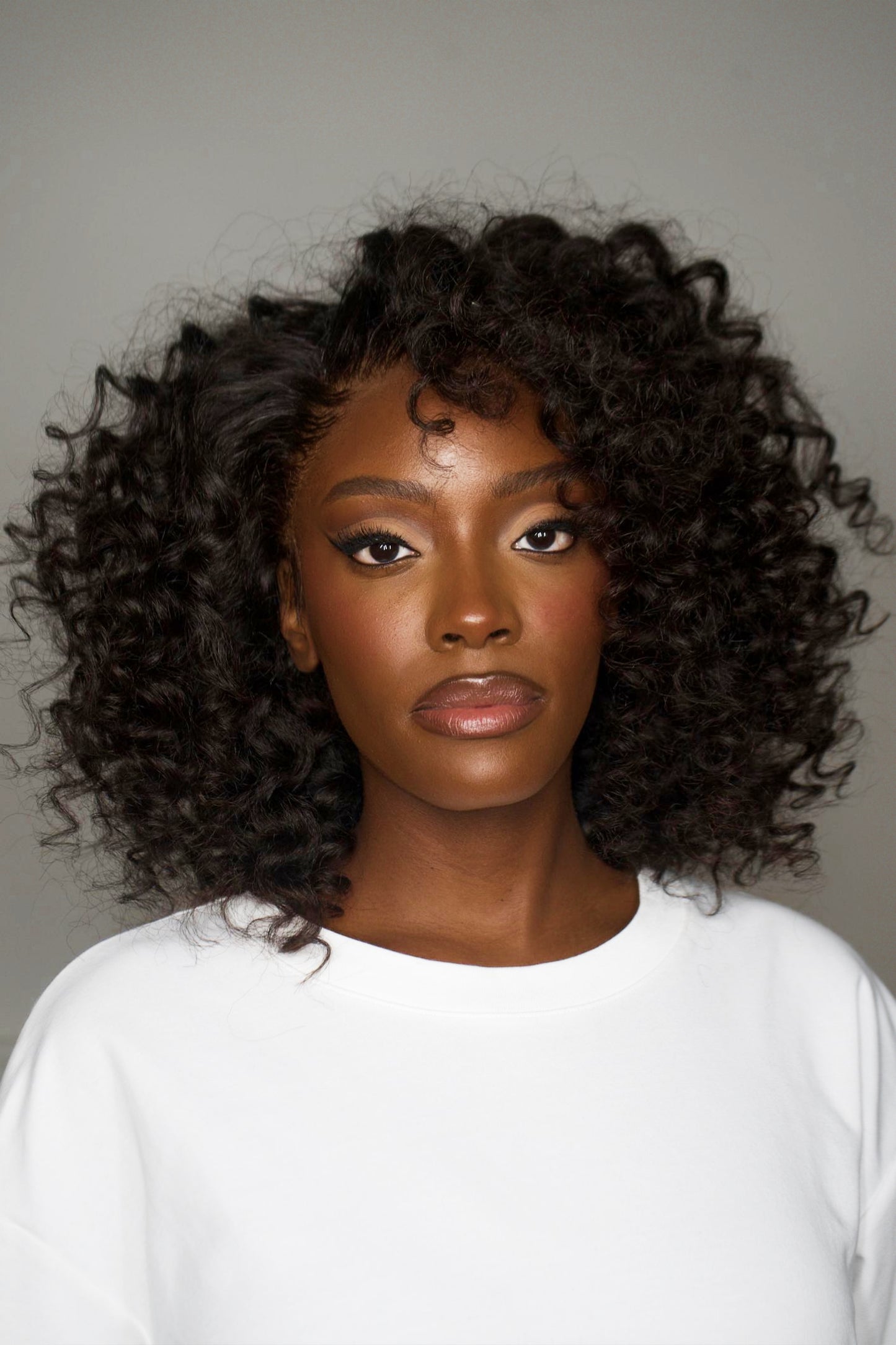 La Fascinante – Perruque Afro Kinky – Chloé Kitembo