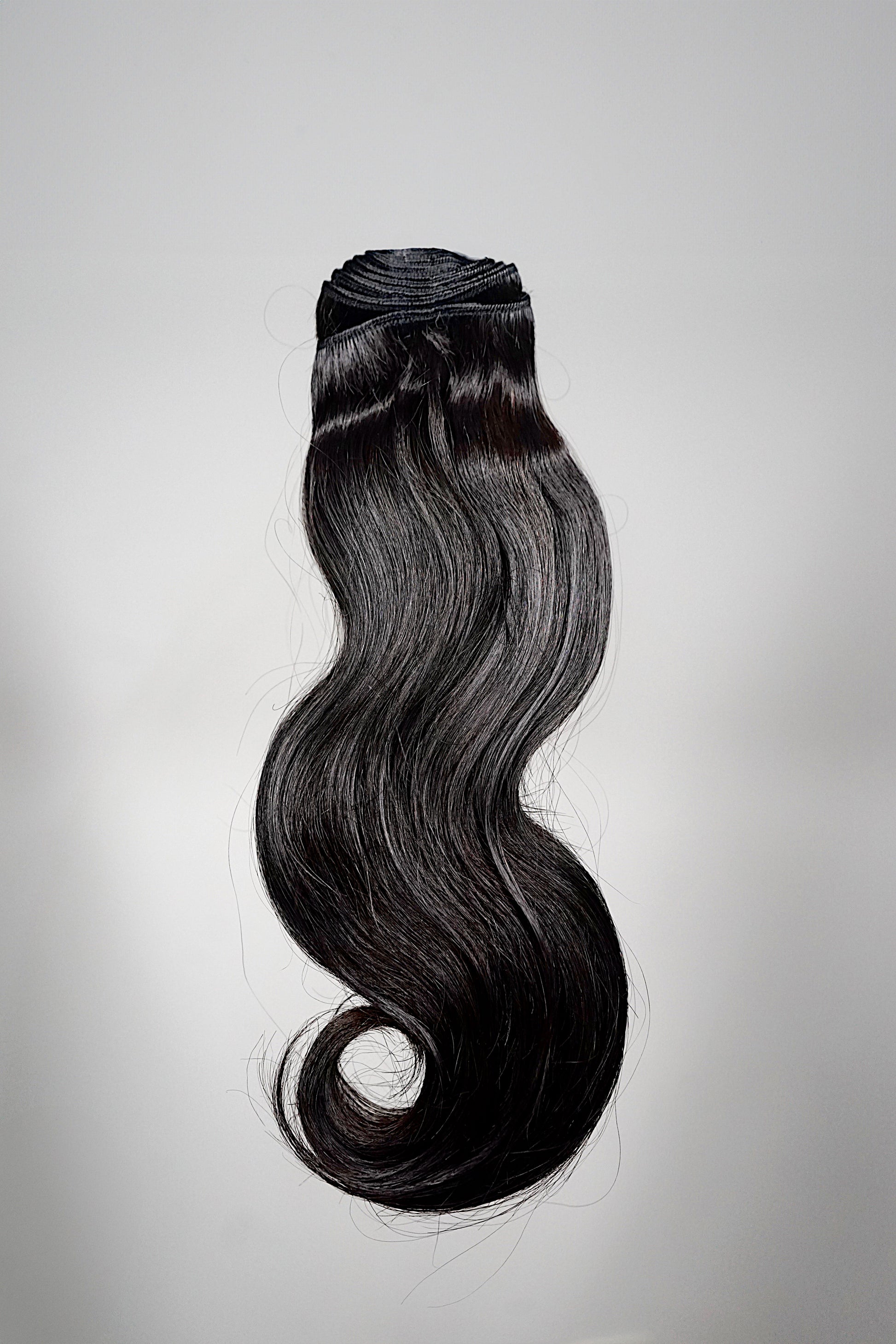 Extensions cheveux naturels 100% Raw Hair – Mèches vierges naturelles, faciles à coiffer et entretenir